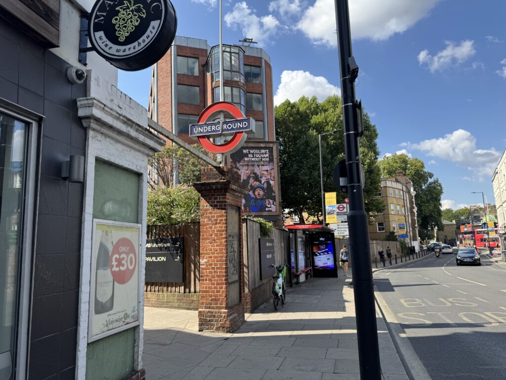 Putney Bridge駅